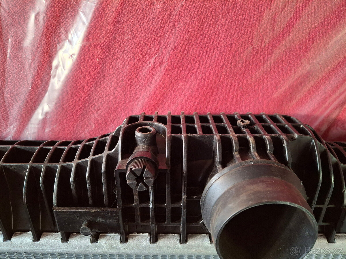 Mercedes-Benz Actros 4, vodni chladic - 2