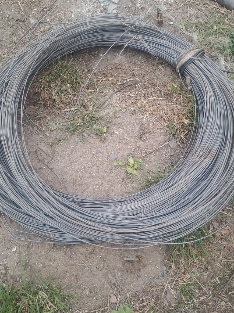 Prodám odborový,kantalovy drat,2mm síla. - 2