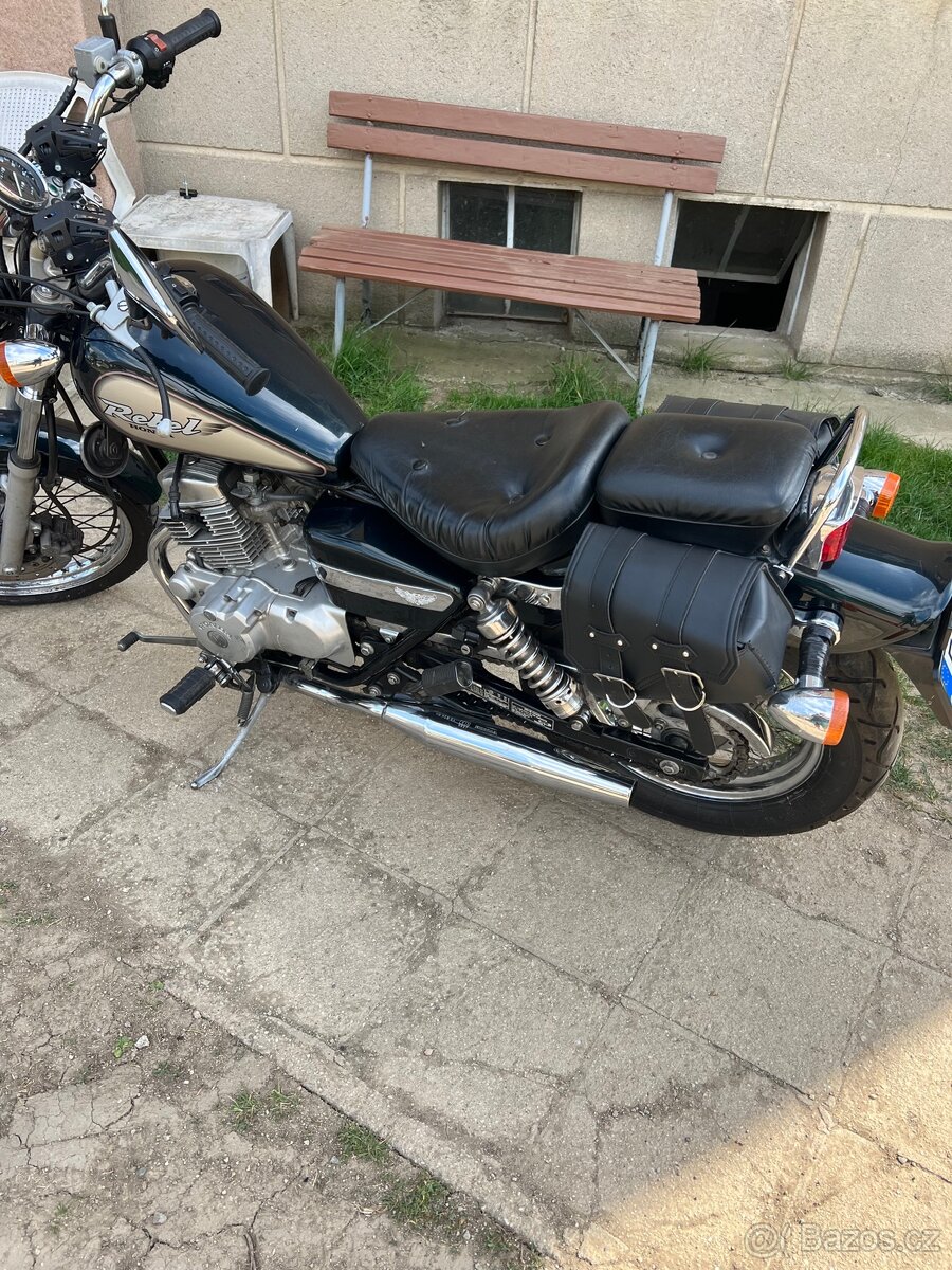 Honda CA 125 - 2