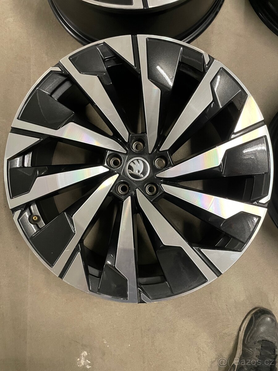Alu kola Supernova 5x112 R21 - 2