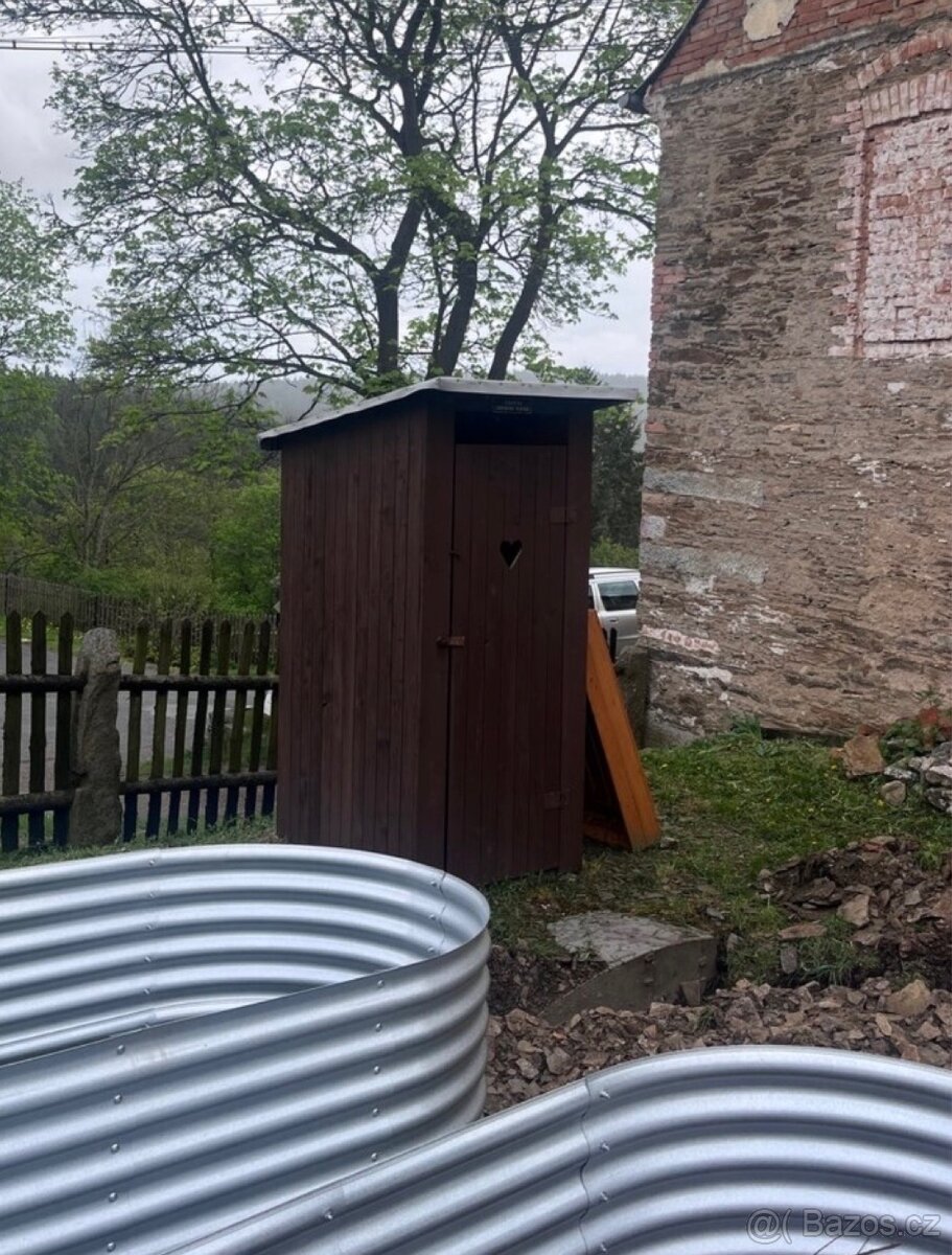 Suchý záchod, wc, kadibudka - 2
