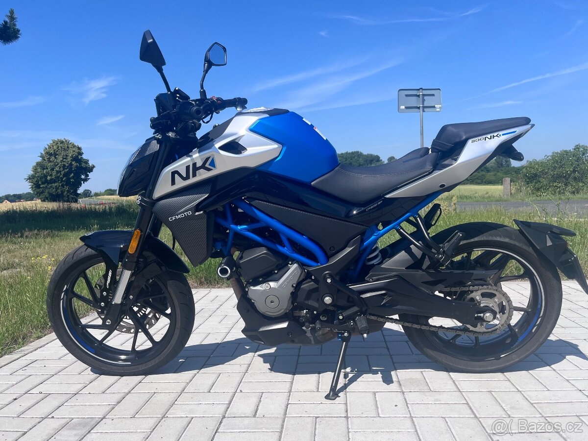 CFMOTO 300NK (2024) - 2