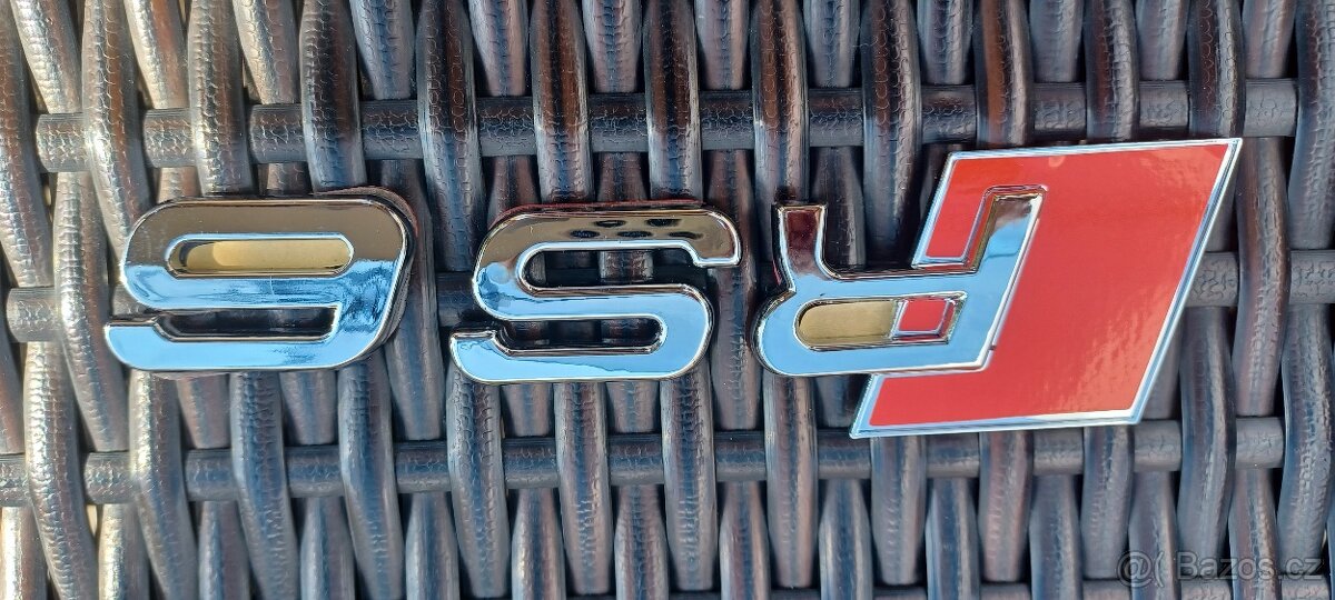 Prodám znaky Audi (RS 6) - 2
