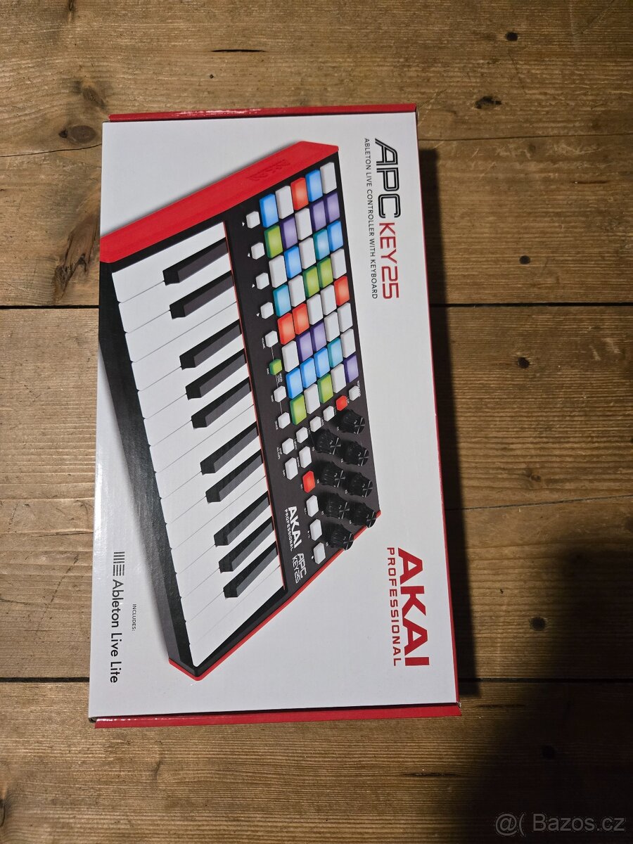 AKAI APC KEY25 MK2 - 2