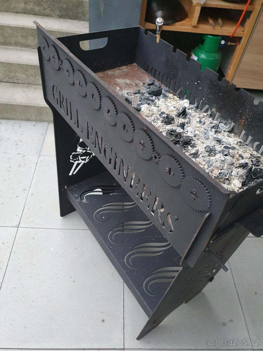 Šašlik gril automatický - 2