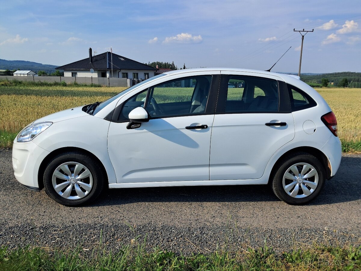 Citroen C3,1,4benzin,2.maj.,Čr,serviska - 2