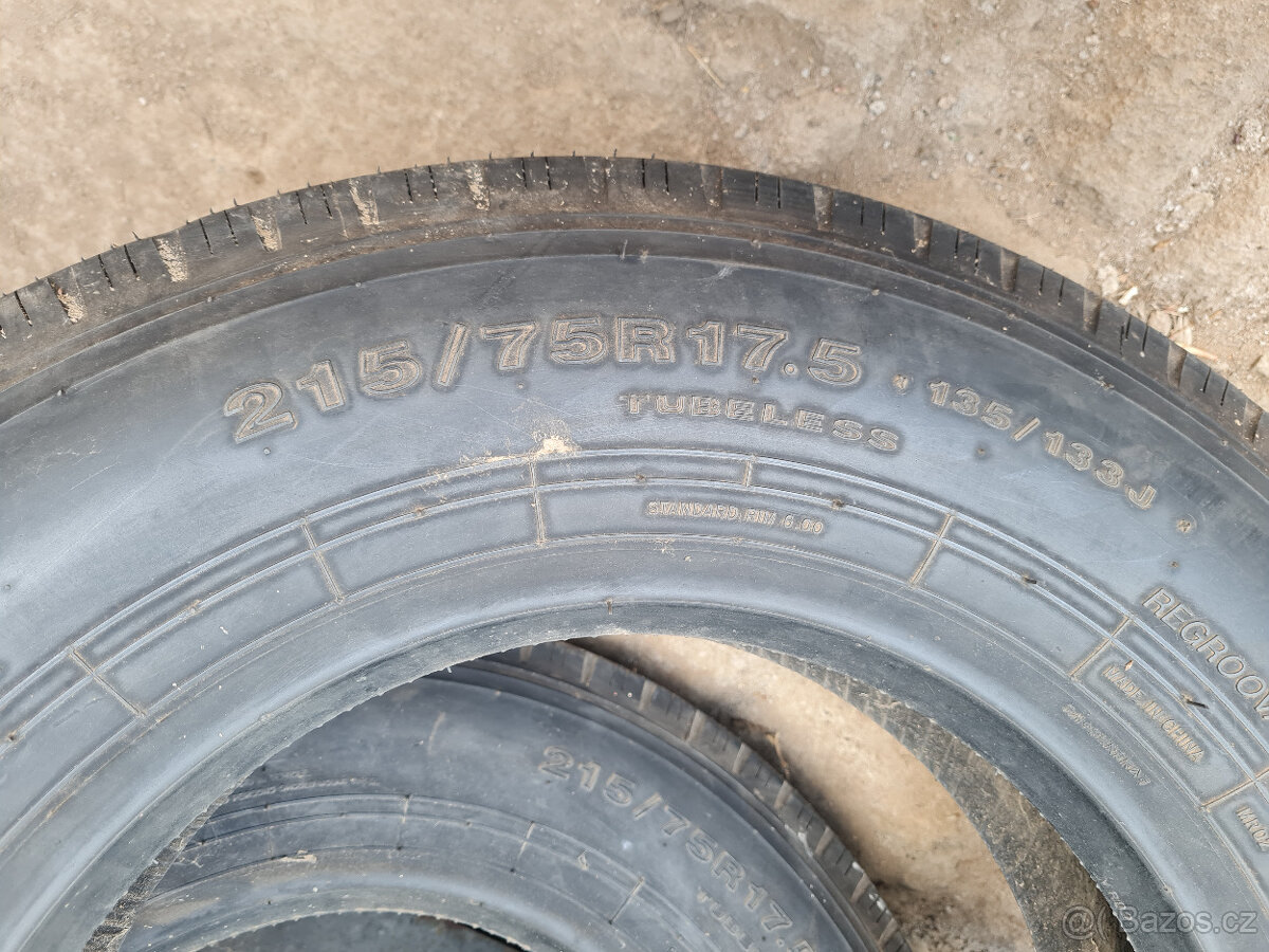 Nové Pneu 215/75 R17.5 - 2