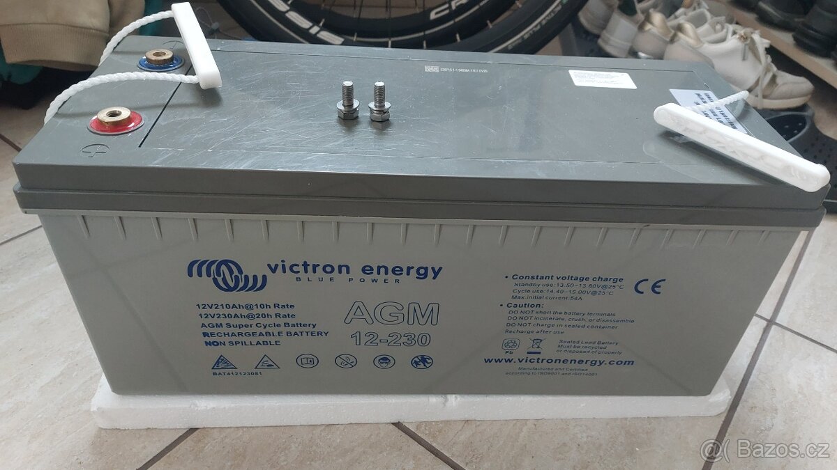 Prodám solární baterii Victron Energy - 2