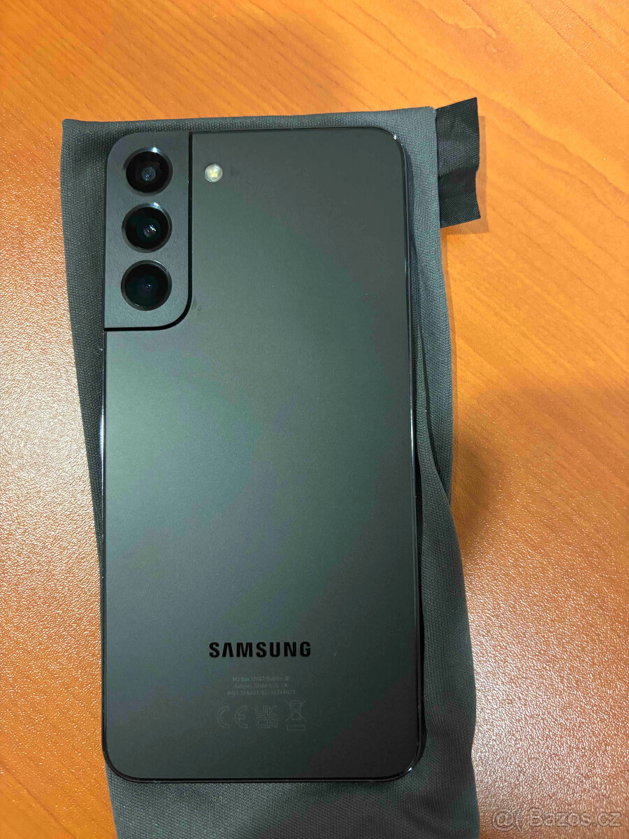 Samsung S22 Plus černý - 2
