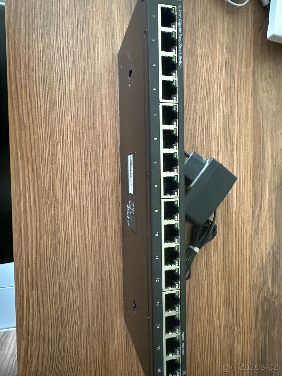 TP-link TL-SG116E - 2