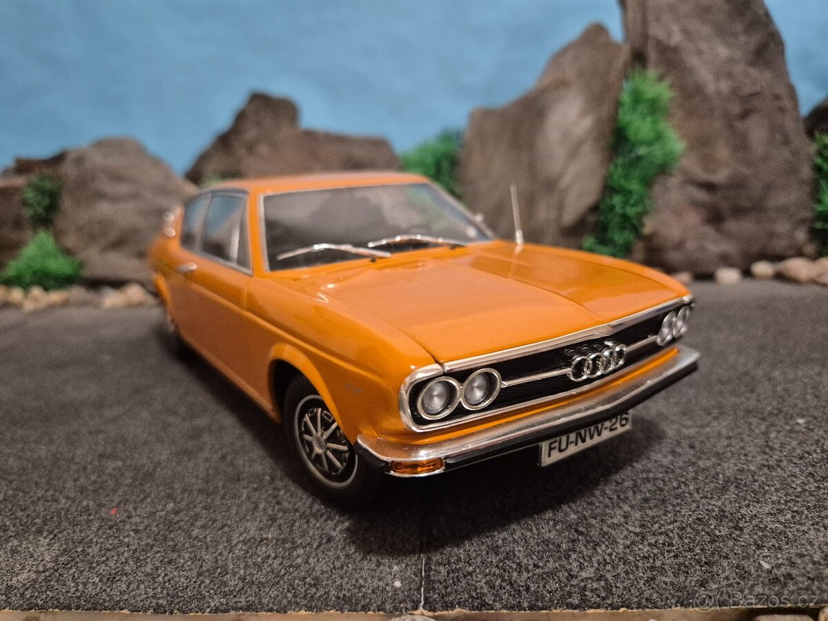 Prodám model 1:18 Audi 100 - 2