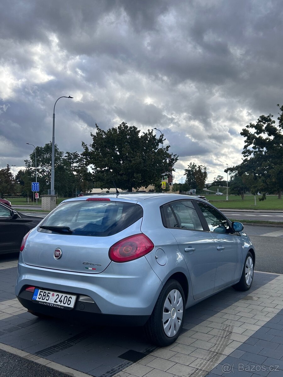 Fiat Bravo 1.9 JTD 88 kW, rok 2008 - 2