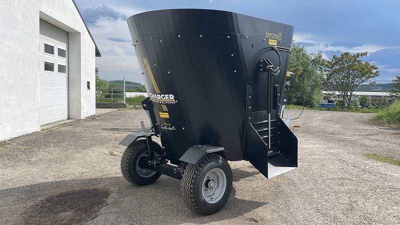 Tažený krmný vůz Celikel Charger Micro 5+1 6m3 - 2