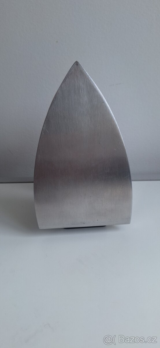 Retro žehlička SSSR – sběratelský kousek, plně funkční - 2