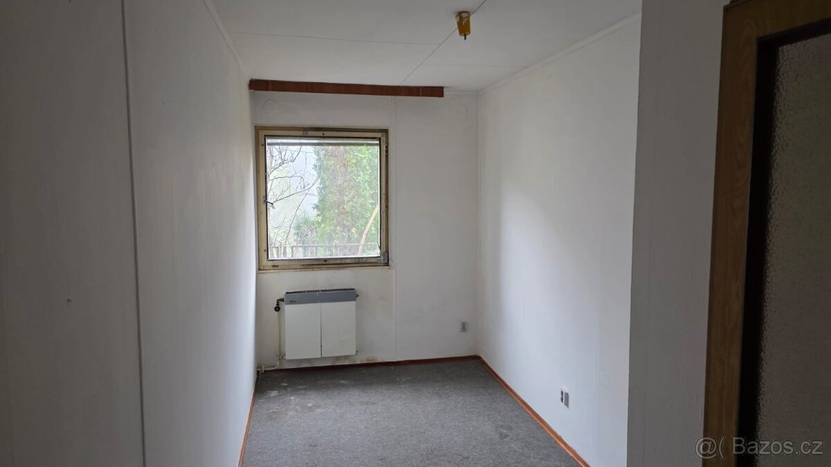 Prodej rodinného domu 4+1 v obci Rousměrov, okr. Žďár nad Sá - 2