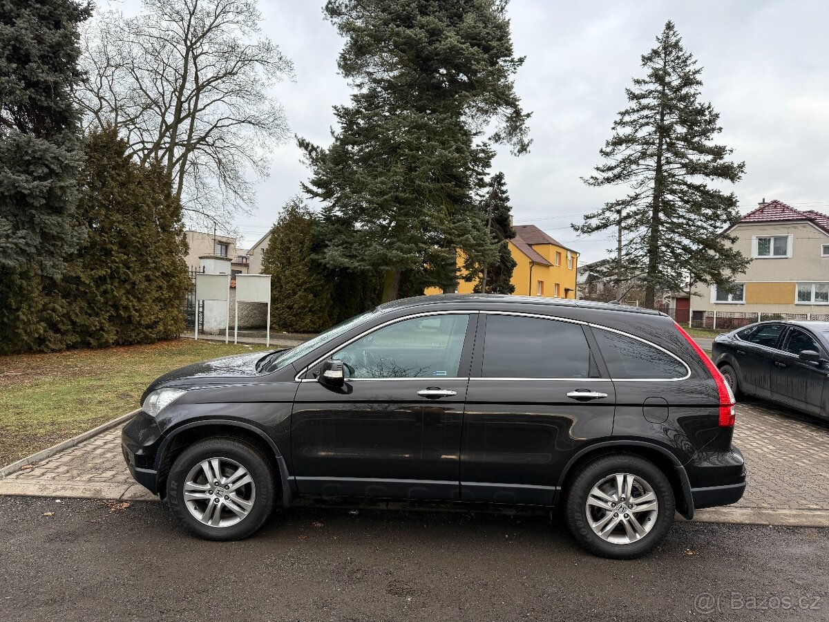 Pronájem Honda CR-V 2.2 TDCi automat, 110kW, 2012 - 2