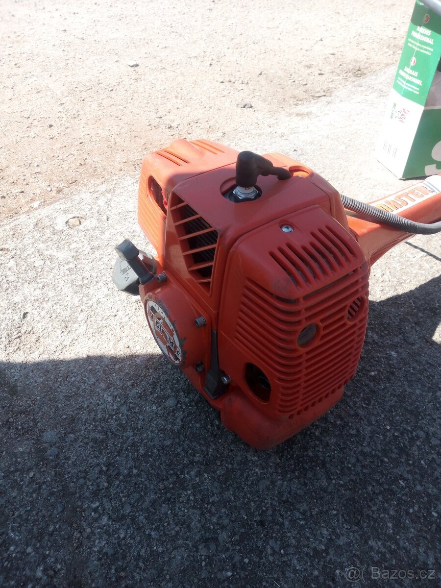 Prodám křovinořez Oleo Mac 755 Master - Třeboň - 2