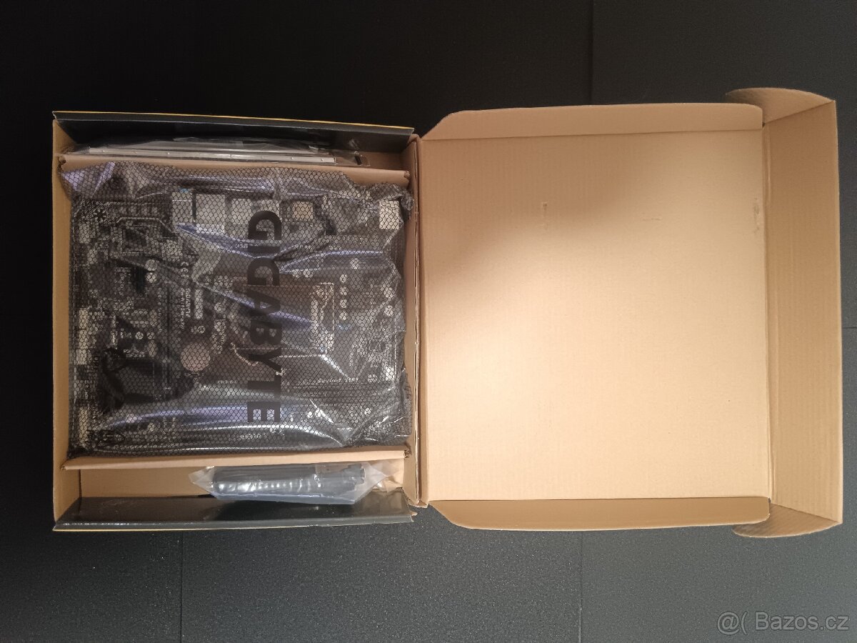 Gigabyte GA‑H110M‑S2H - 2