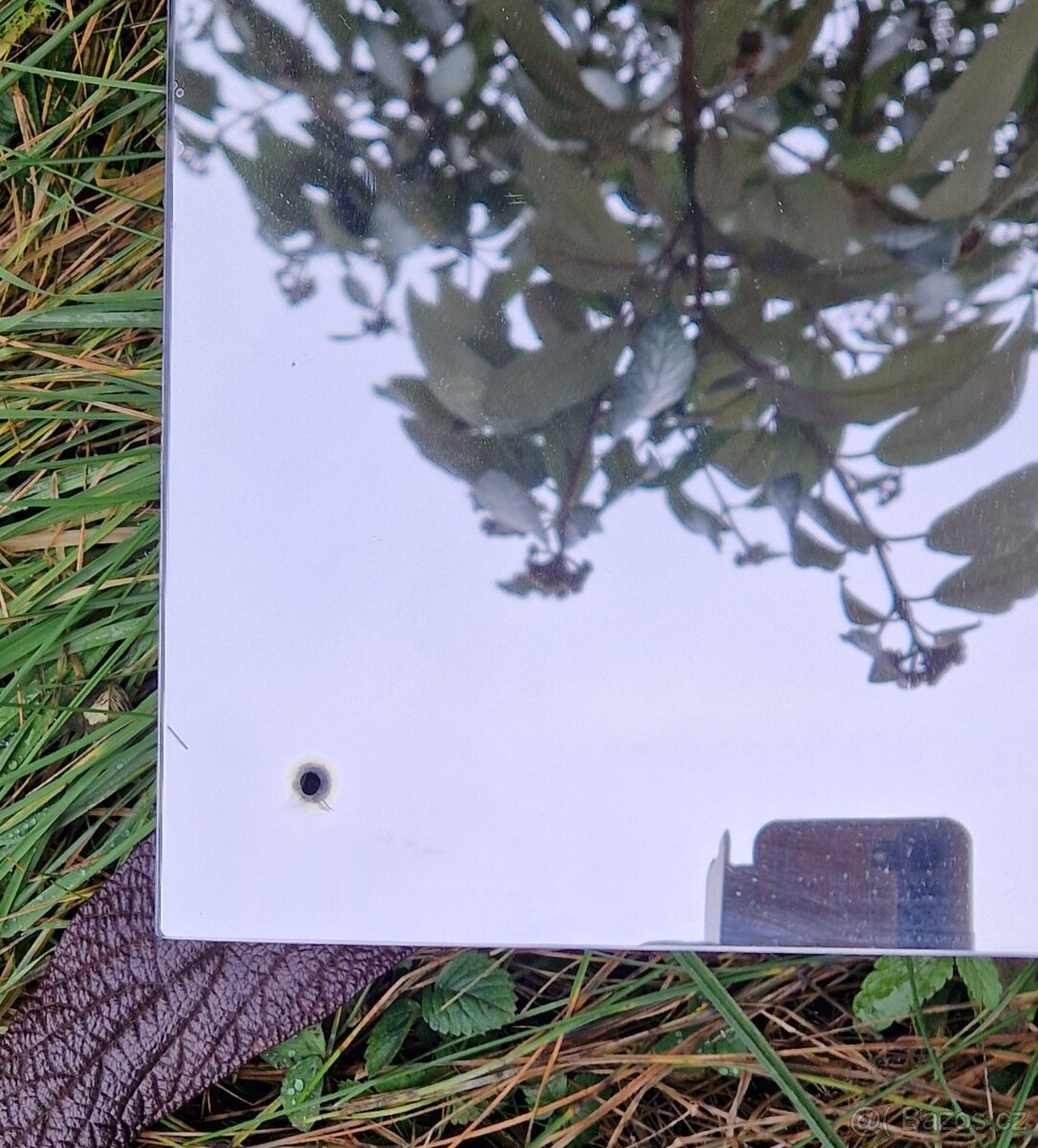 Prodám zrcadlo 80x40cm - 2