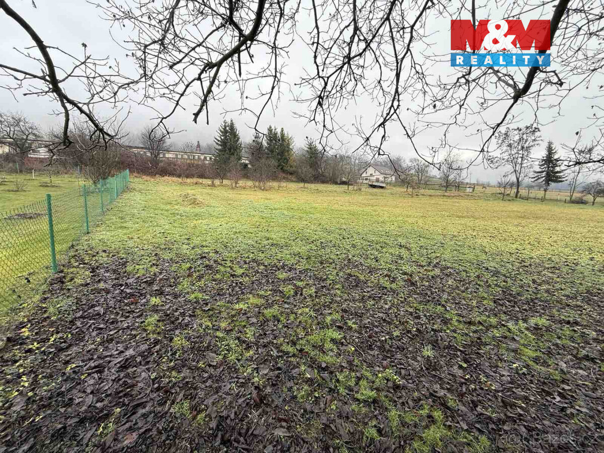 Prodej pozemku k bydlení, 1998 m², Bratrušov - 2