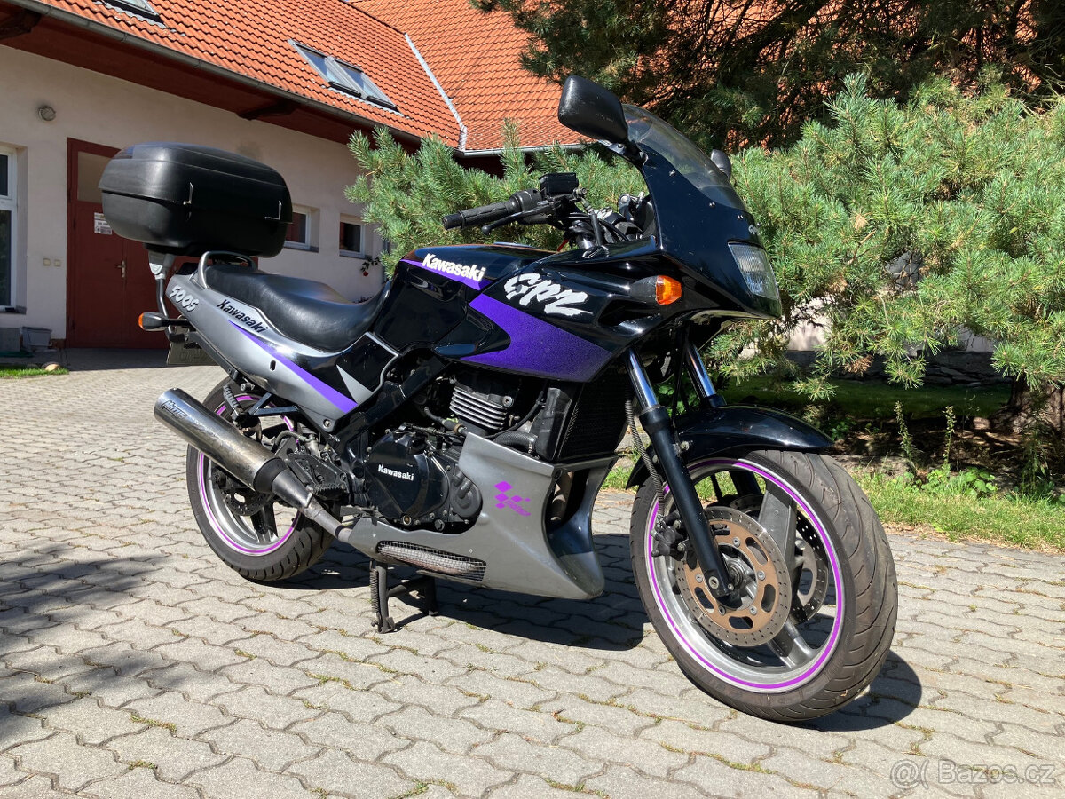 Kawasaki GPZ 500 S - 2