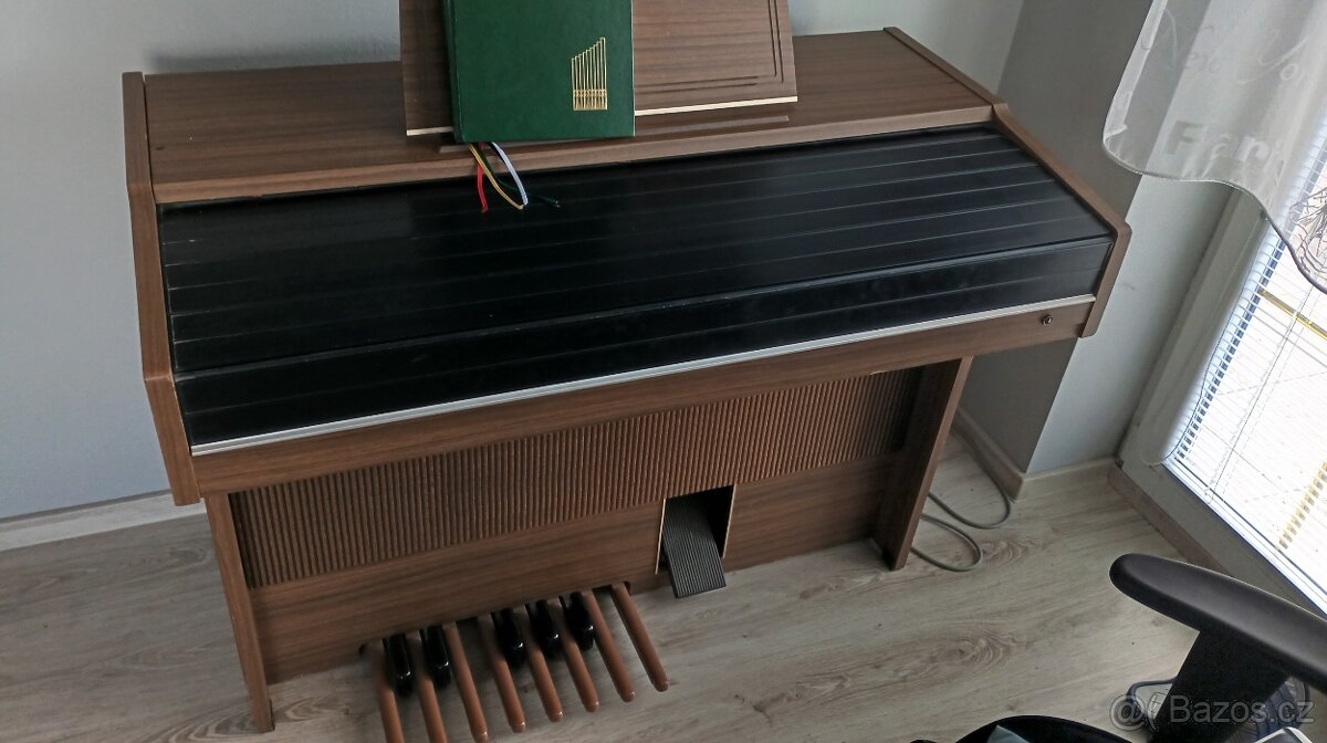 Varhany Yamaha B - 30R - 2