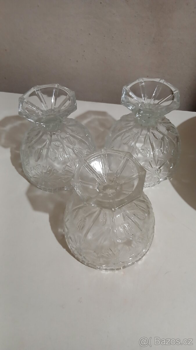 3 misky na noze lité sklo - 2