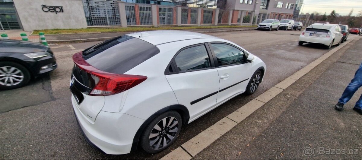 Honda Civic 1.8 i VTEC - 2