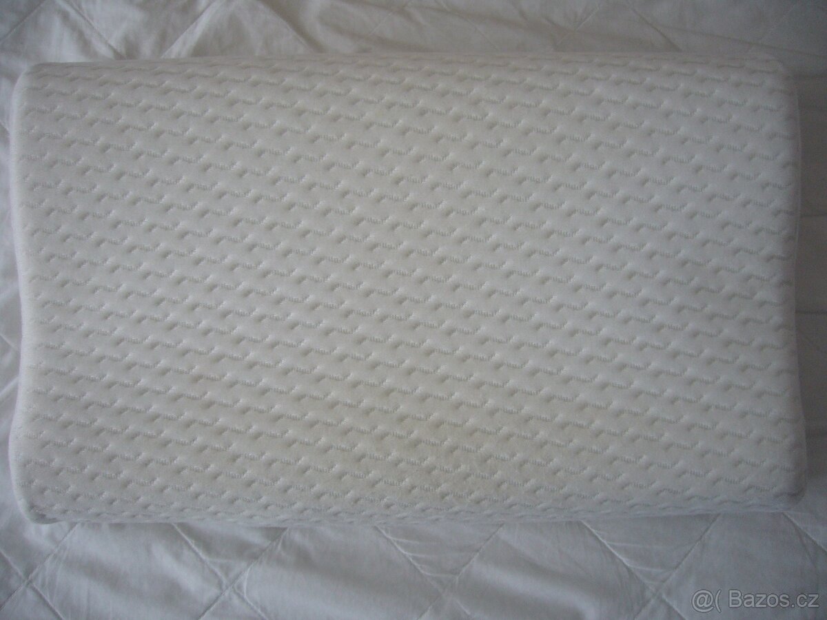 Prodám anatomický polštář zn. Wellpur - 2