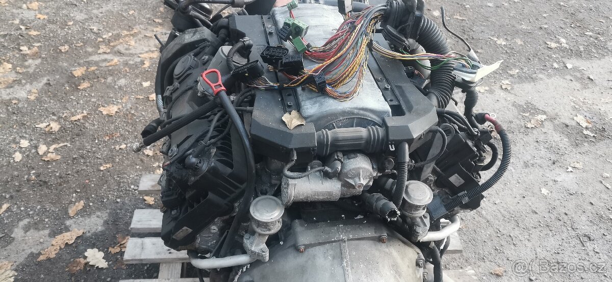 BMW motor N62B36A - 2