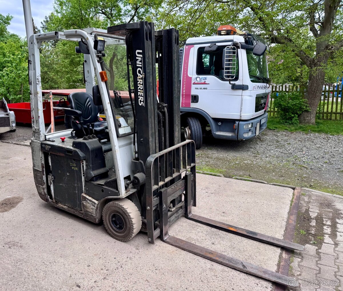 VZV Nissan UNI Carriers 1.4 - 2