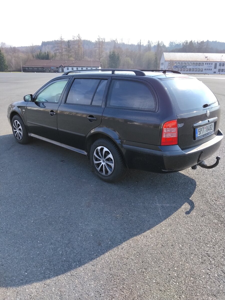 Prodám škoda Octavie combi 2.0 benzín - 2