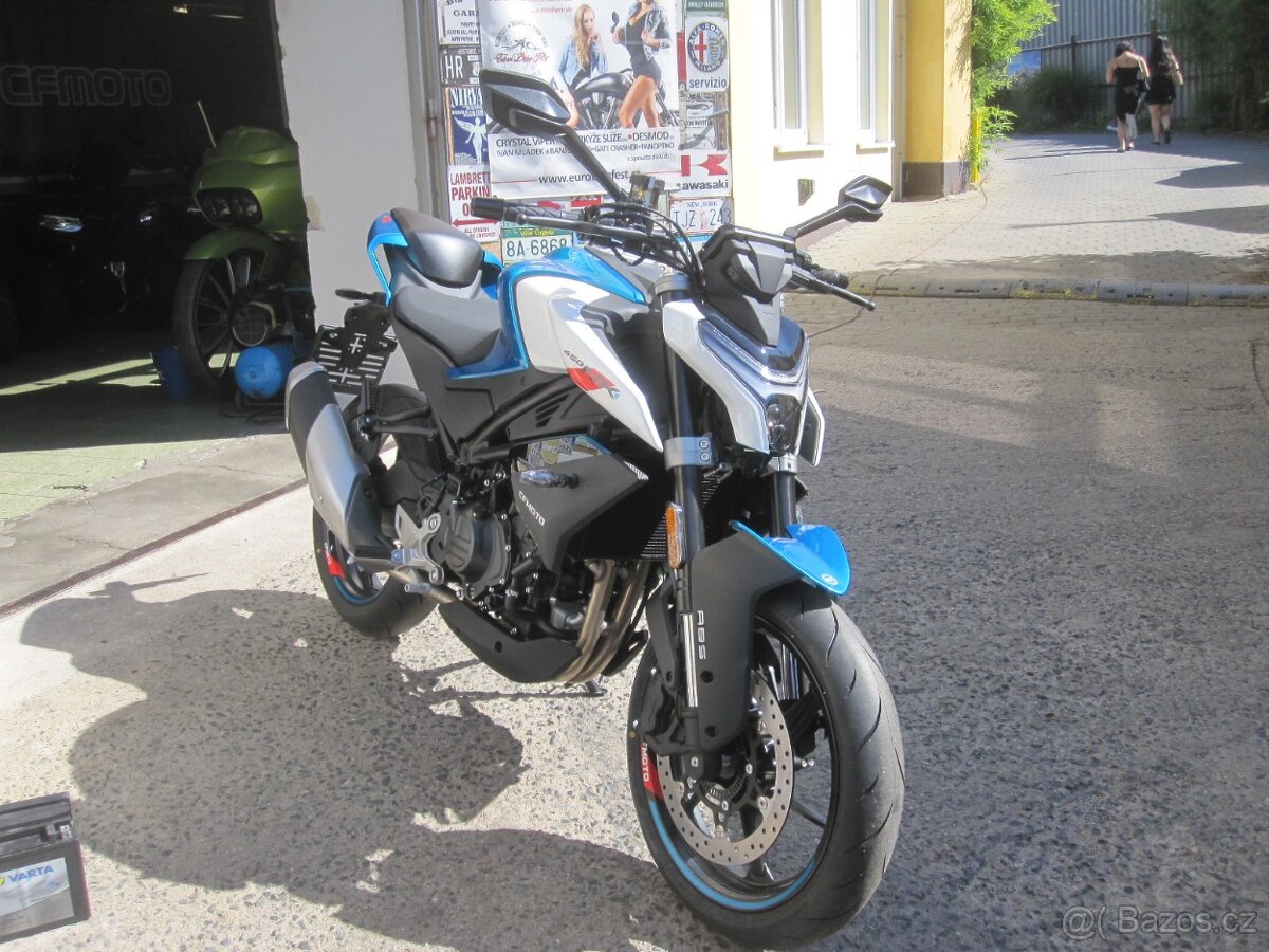 CFMOTO 450NK - modrá - 2