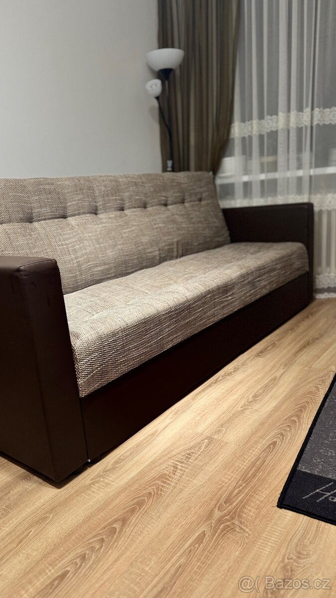 Rozkládací pohovka - 2