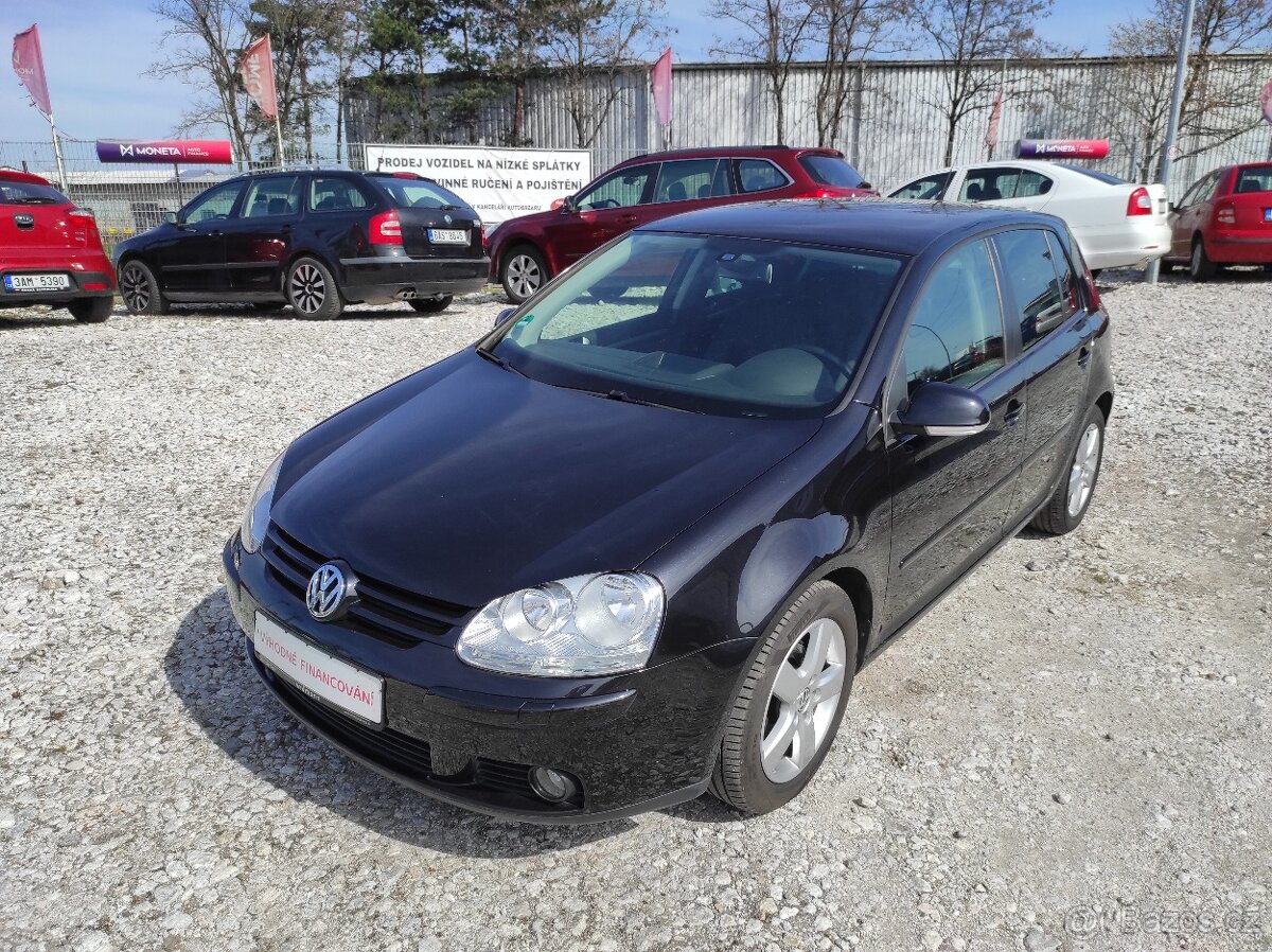 Volkswagen Golf V, UNITED, VELICE PĚKNÝ - 2
