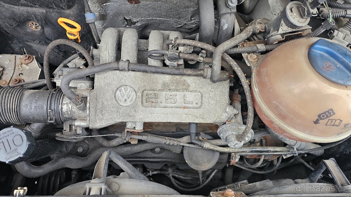 VW TRANSPORTER T4 Long 2.5i syncro - 2