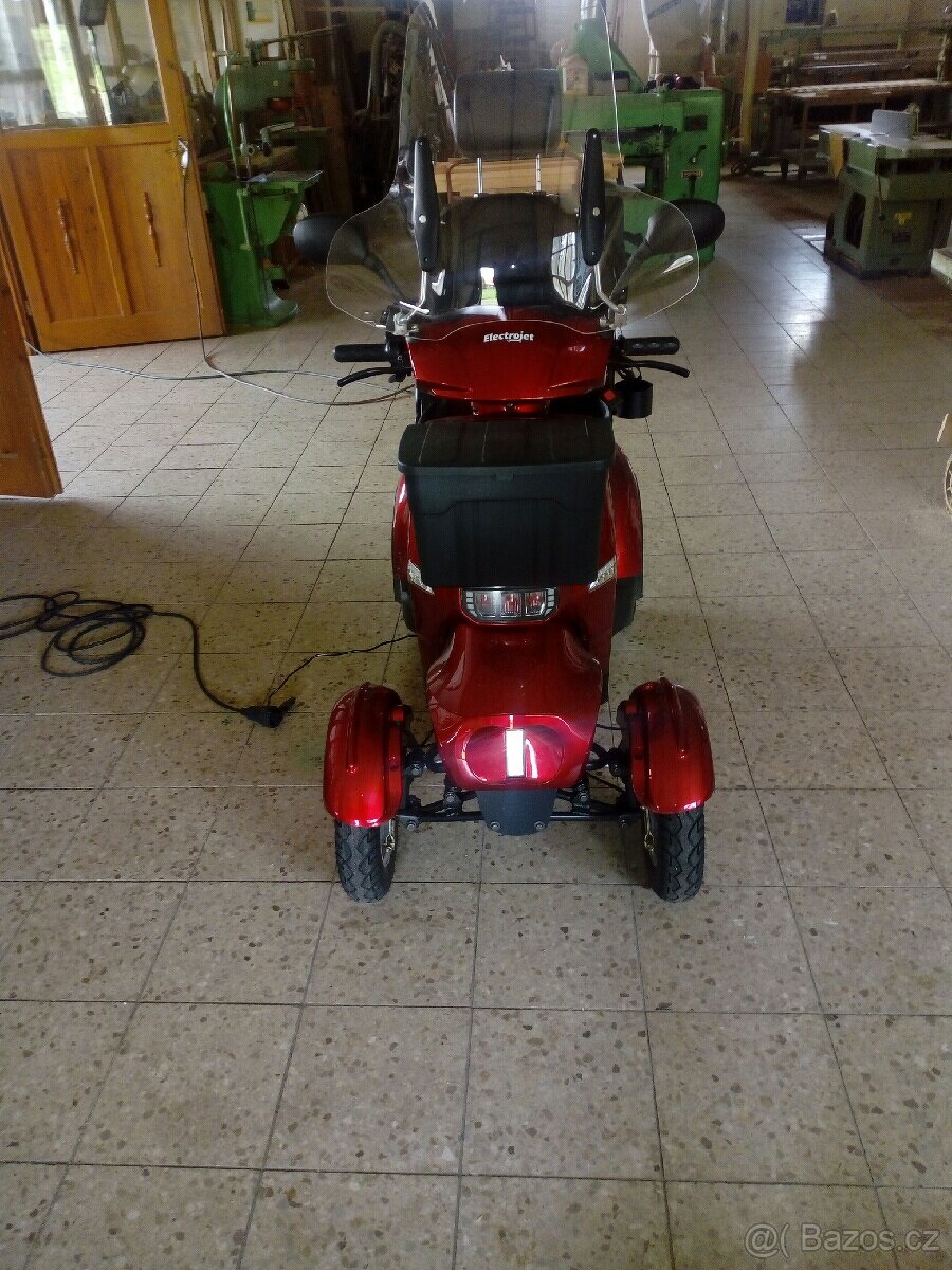 Elektrojet plně elektrická
