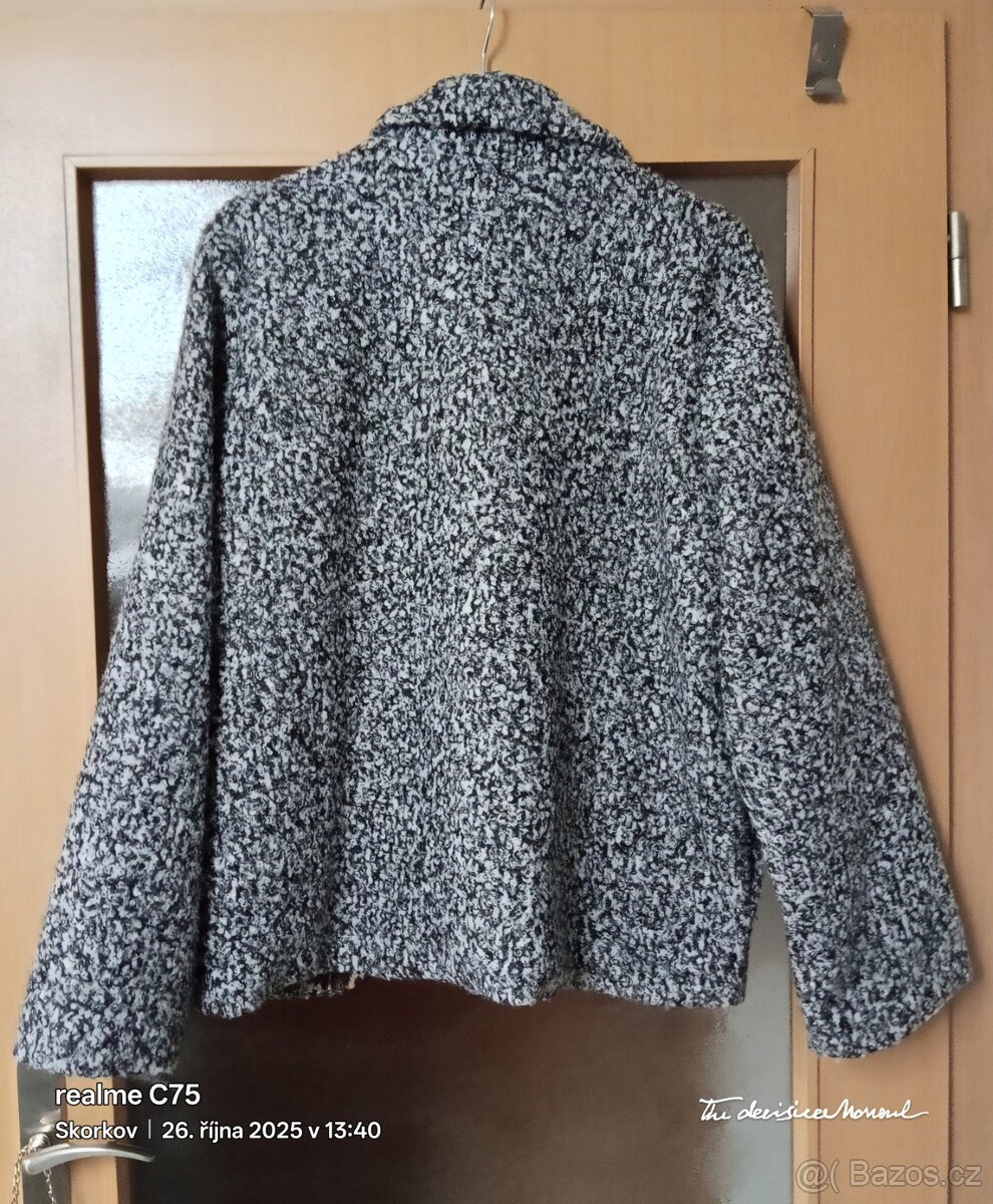 Teplé italské bundo sako vel42. Nové - 2