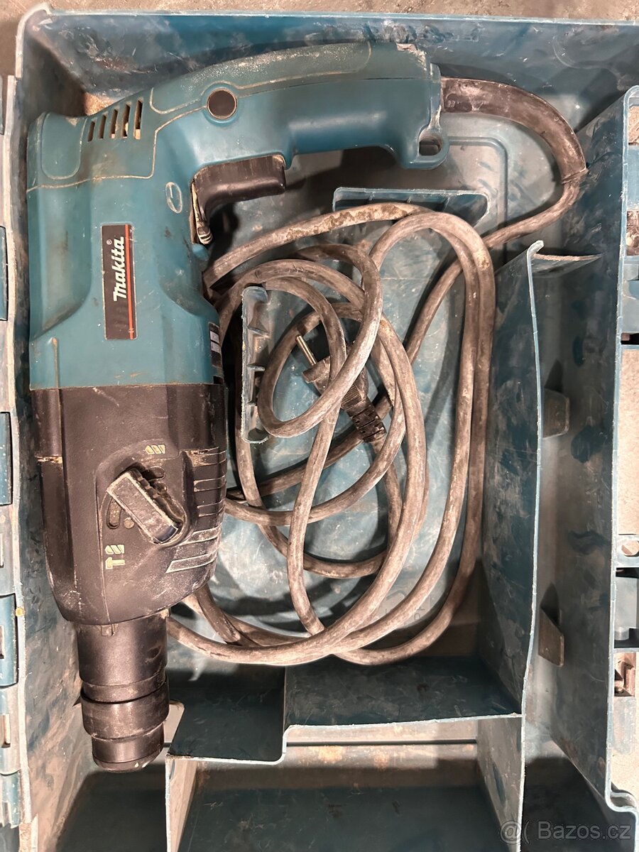 Makita HR2020 - 2