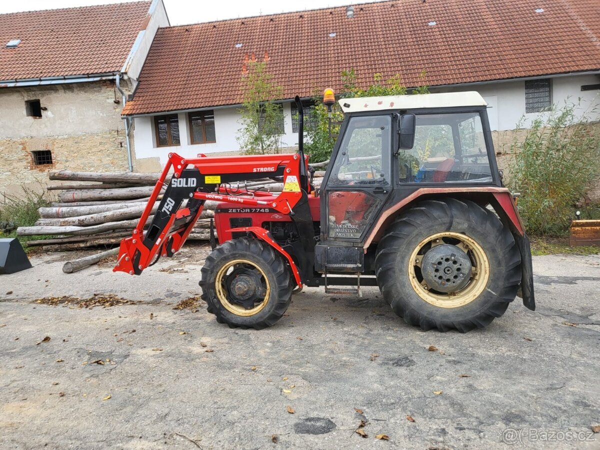 Montáž čelních nakladačů Solid - 2