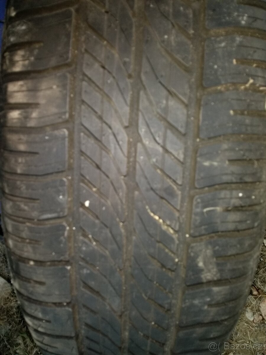 Prodám disk s pneu ford 175x65x14 4x108 et 47,5 - 2