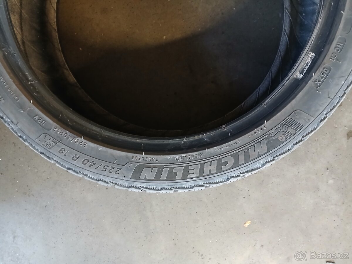 Zimni Michelin Alpin 5. , 225/40R18 - 2