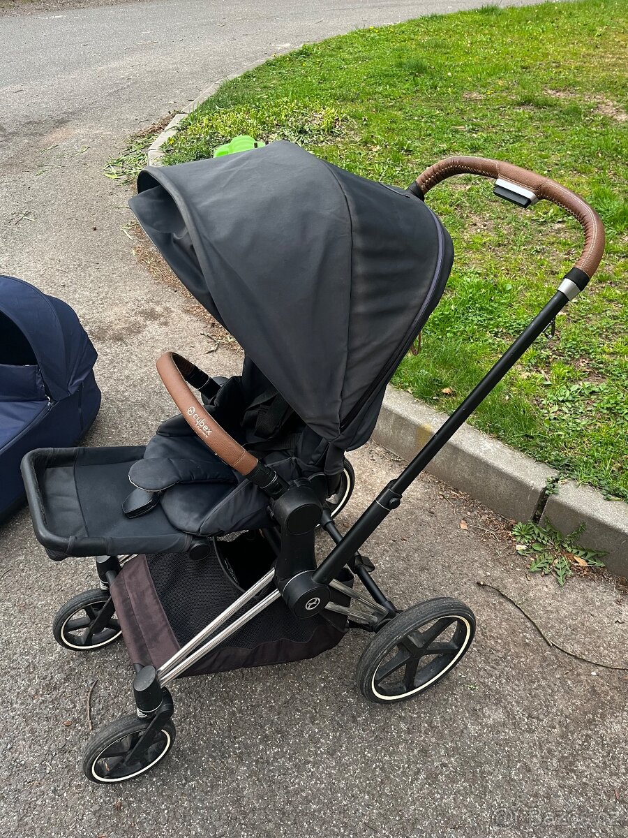 Trojkombinace, kočárek Cybex Priam - 2