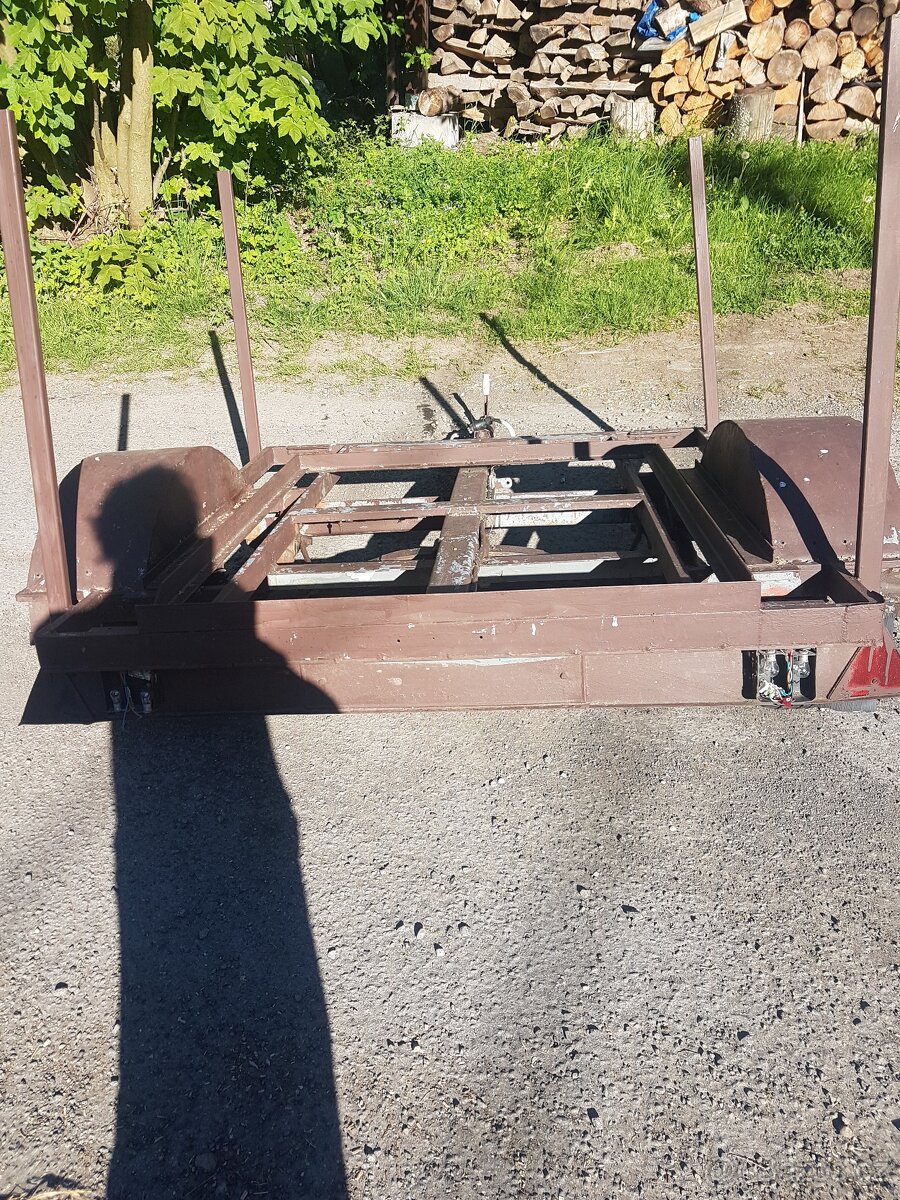 Nákladní Přívěsný vozík - 2