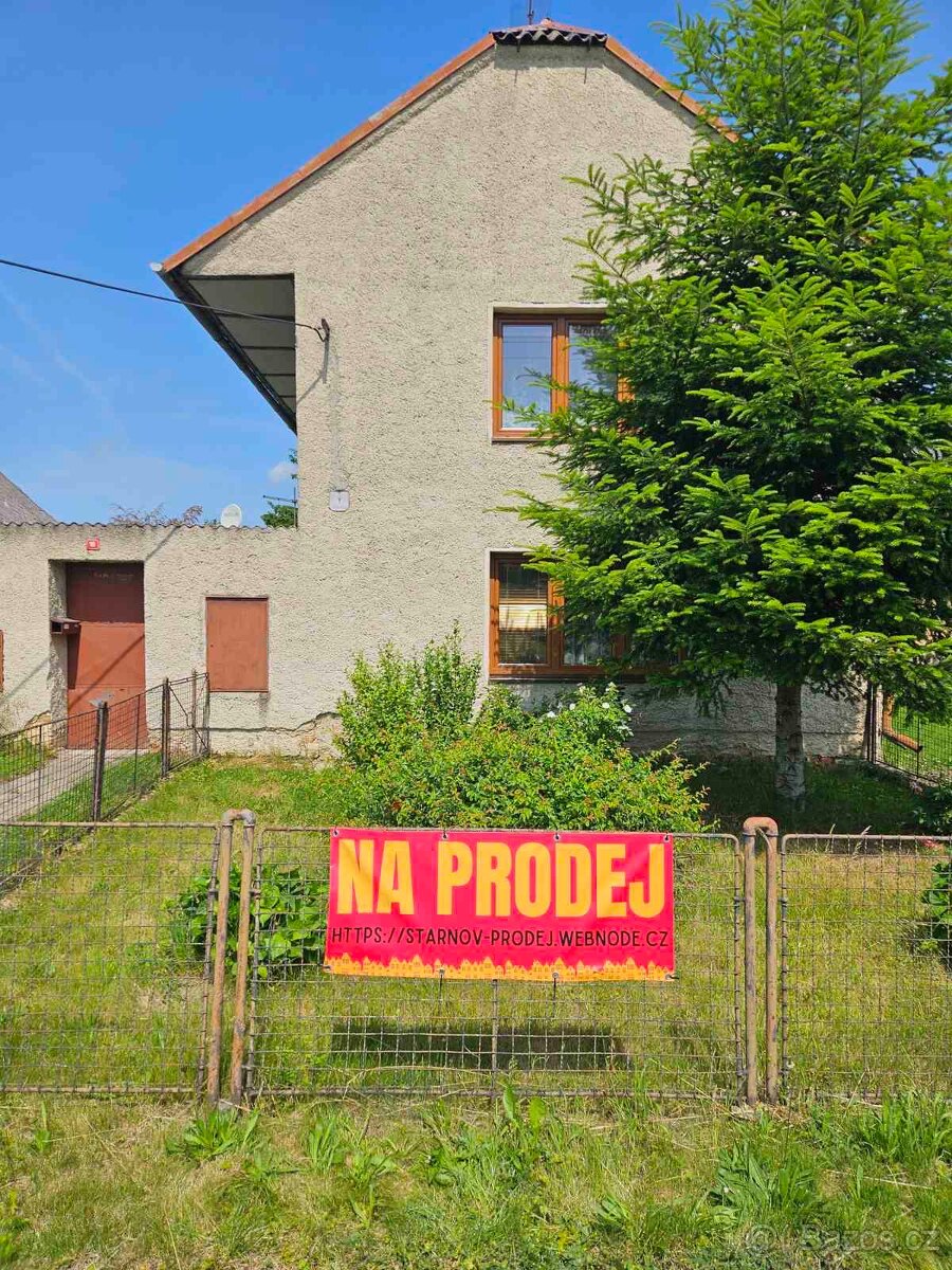 Dům a stavební pozemky na prodej v malebné vesničce Štarnov - 2