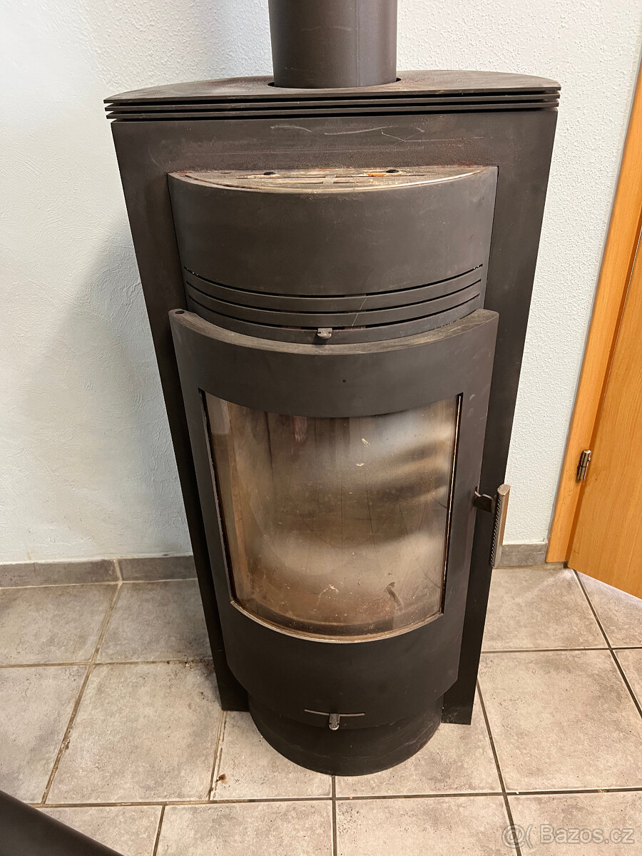 Krbová kamna Nera litinová - 13kW - 2