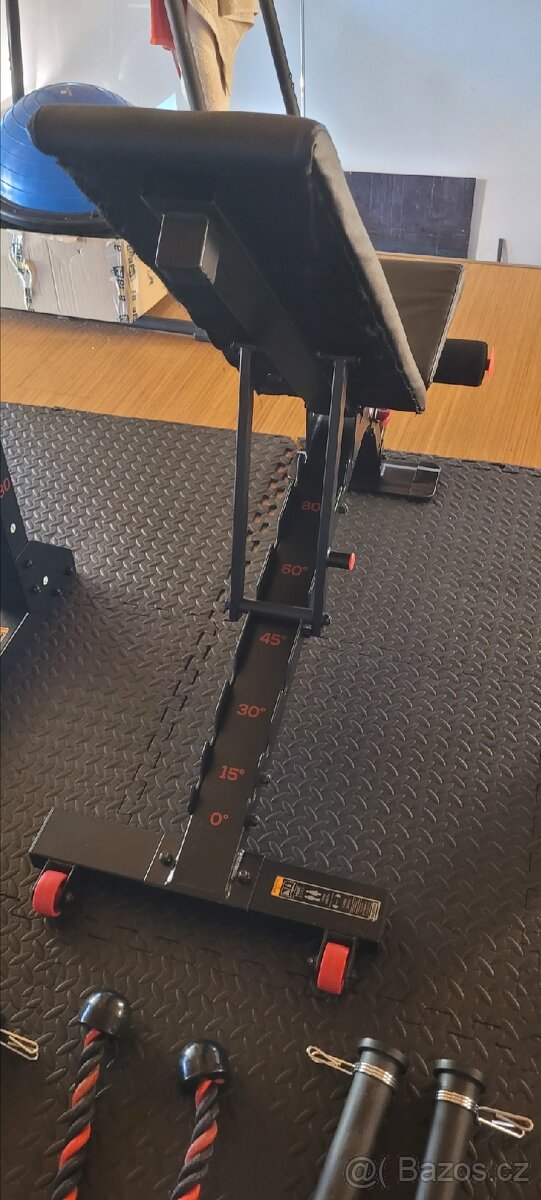 Posilovací lavice - 2