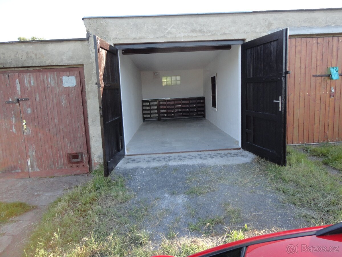 Pronájem garáže v Ústí n. L. – Bukov (u Skorotického hřiště) - 2