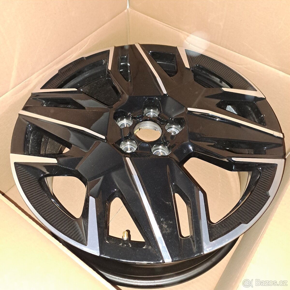 Originál Peugeot Citroen 7,5j×19 - 2