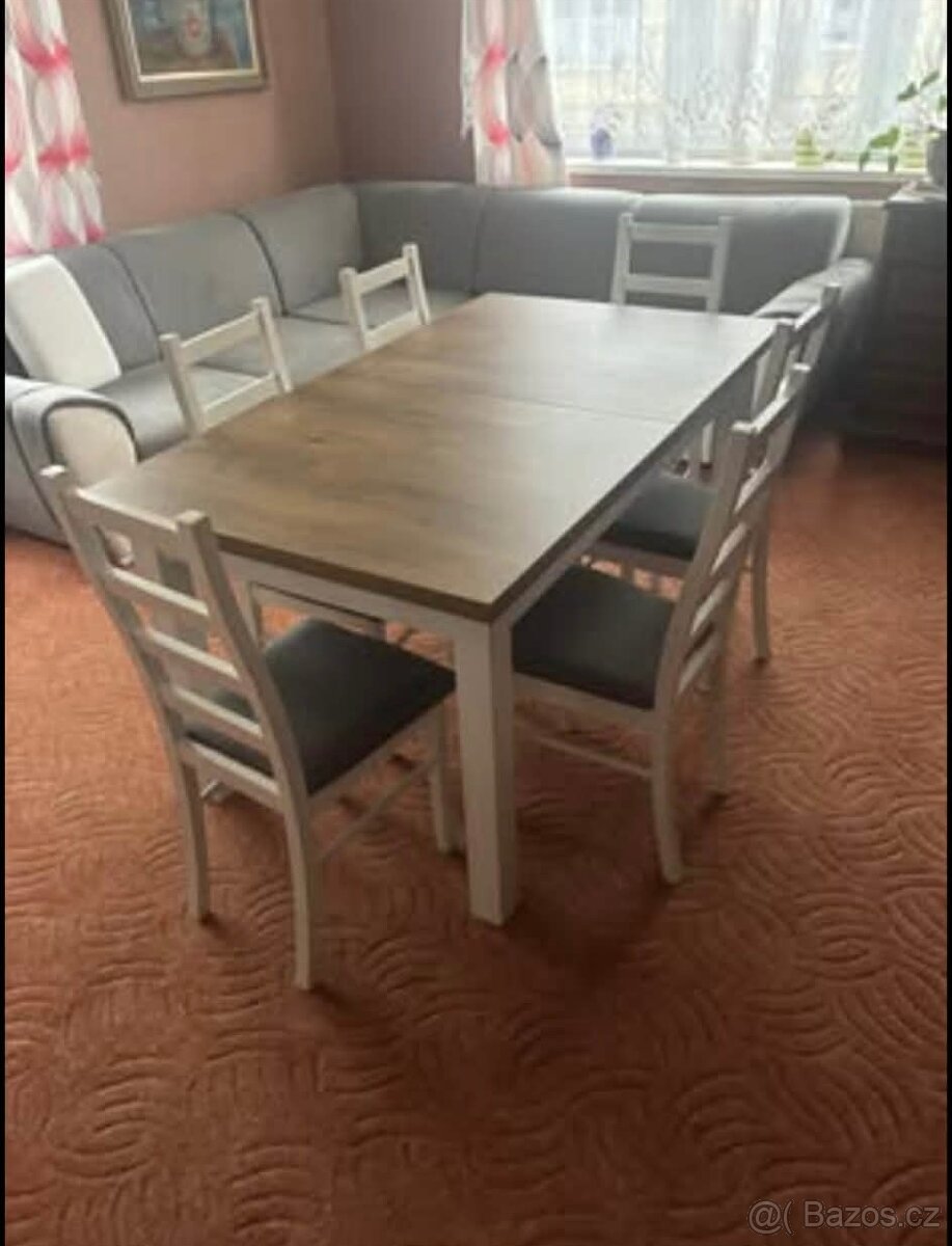 Jídelní stůl+ 6 židlí - 2